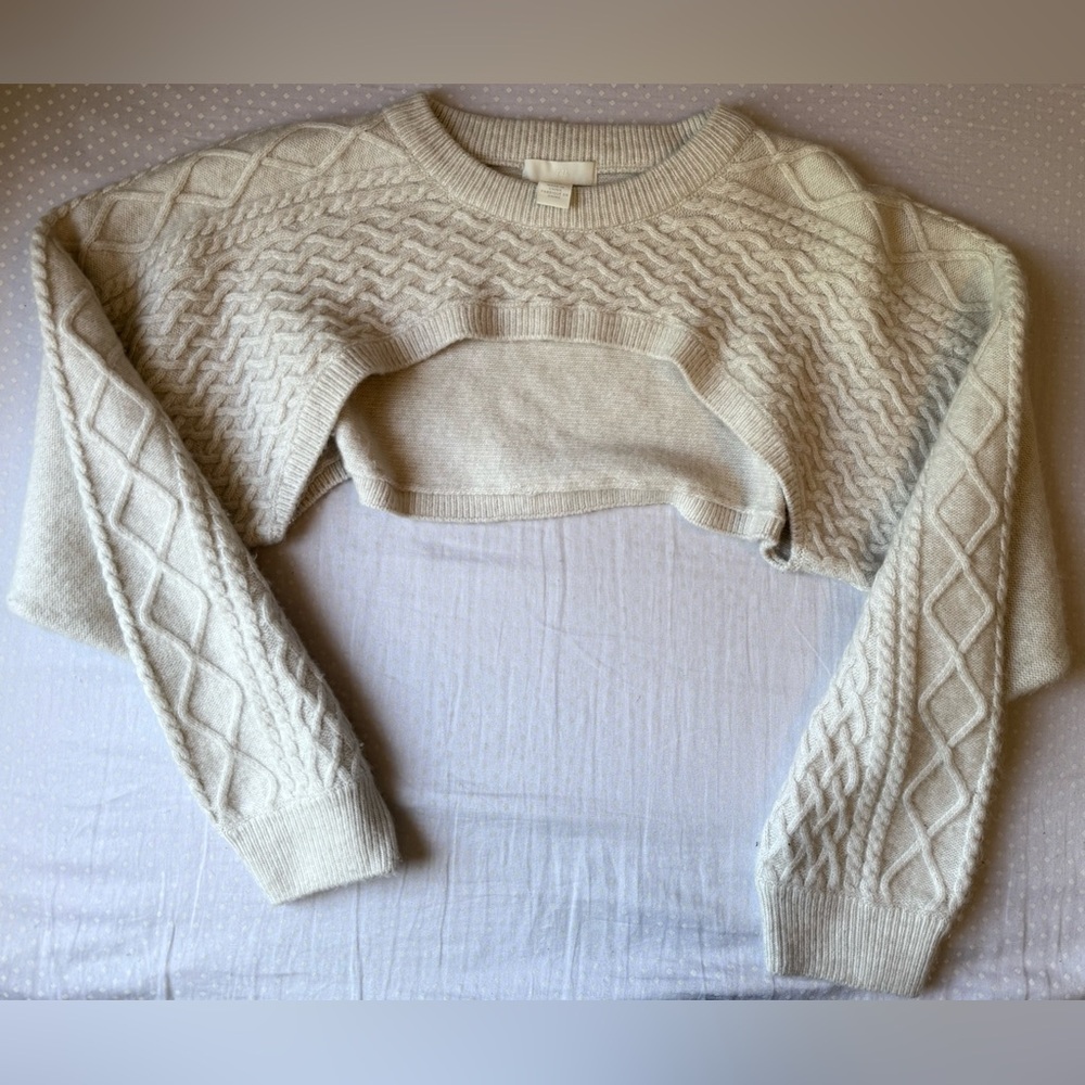 H&M Cream Crew Neck Cable Knit Sweater